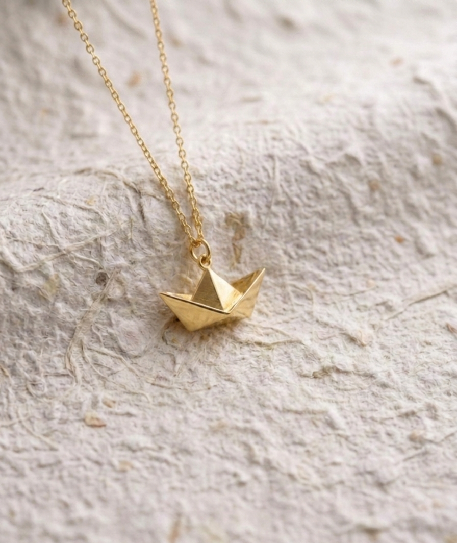 Origami Boat Necklace, Handmade Paper Boat Pendant, Minimalist Dainty Jewelry, Nautical Travel Gift for Her, Cute Boat Charm