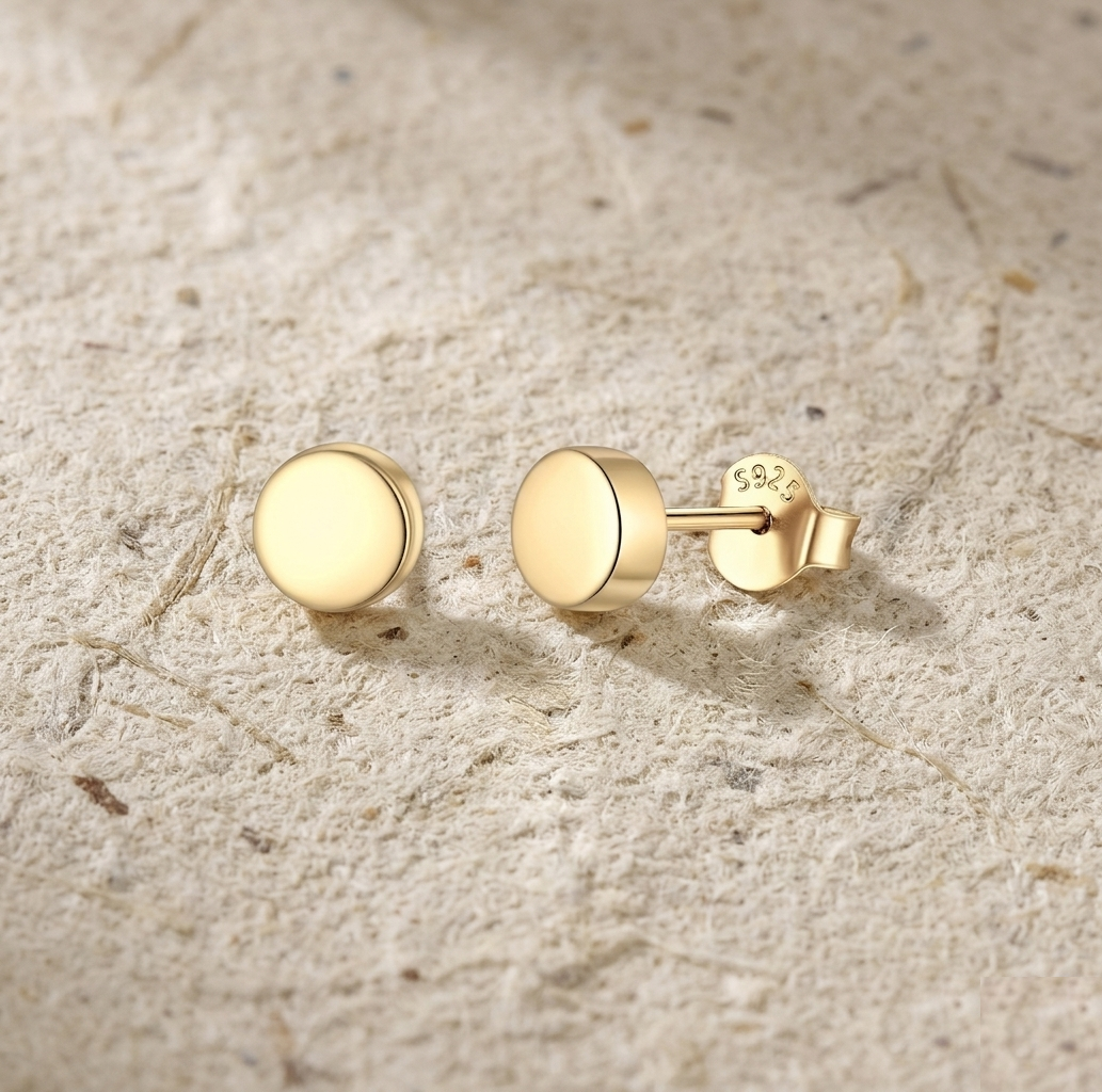 Dainty Disc Earrings, Minimalist Round Studs in 925 Sterling Silver, Tiny Circle Earrings, Everyday Jewelry Gift for Her