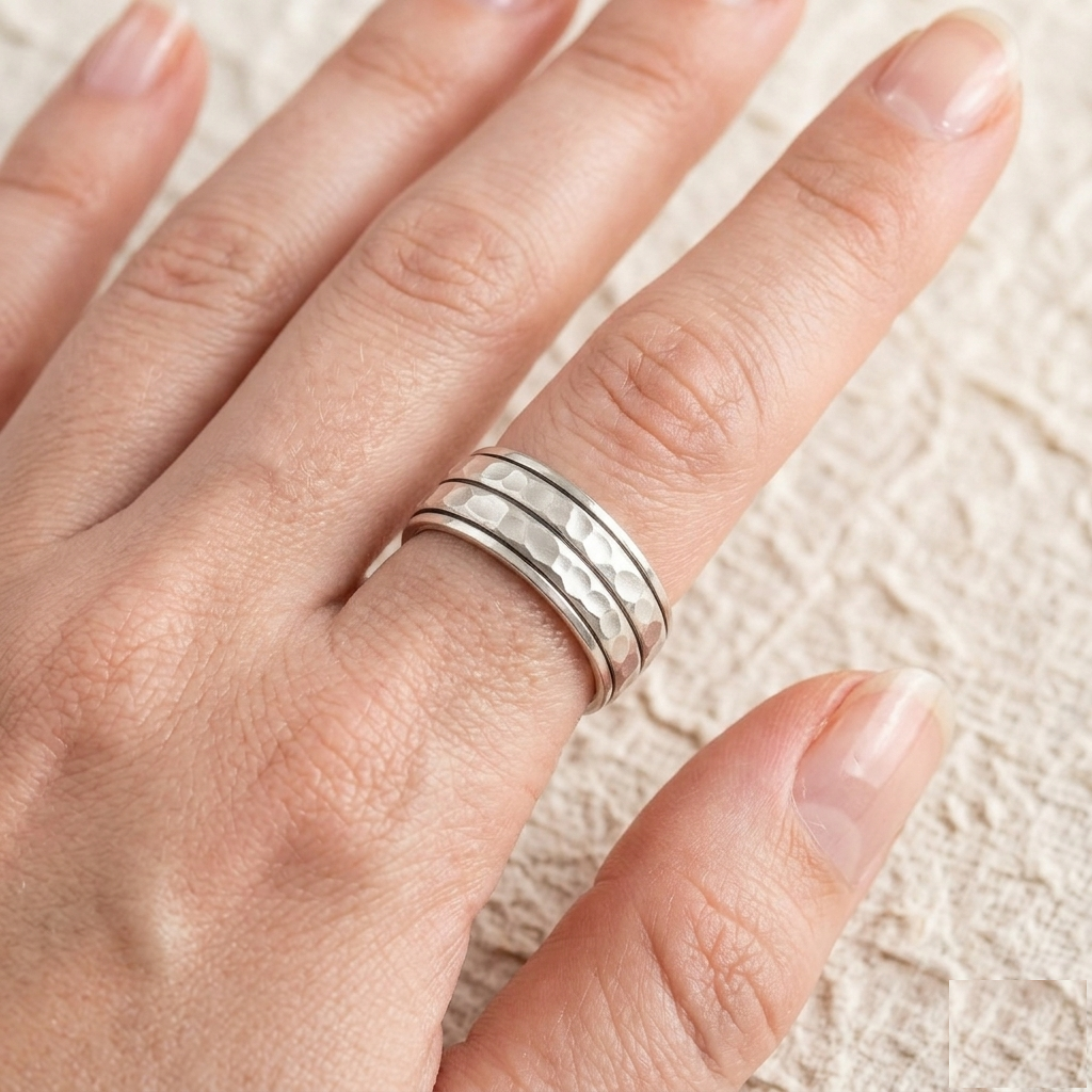 Hammered Spinner Ring, 925 Sterling Silver Meditation Ring, Textured Fidget Band, Unisex Stress Relief Jewelry, Minimalist Stacking Ring - Image 4